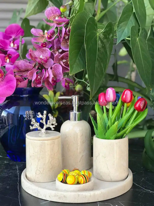 KTX-711059 Resin Five-Piece Bathroom Lotion Bottle Set for Home and Hotel Use