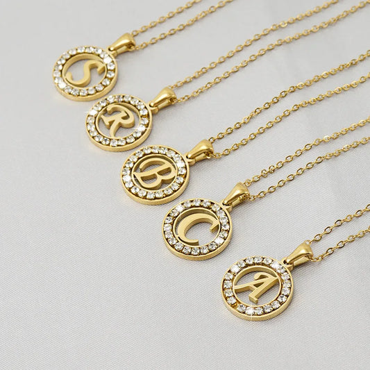 KTX-904339 Fashion 18k Gold Plated Chain Letter Shell Necklace Waterproof Stainless Steel Initial Pendant Necklace with Zircon Rhinestone