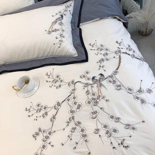 KTX-005395 100-Thread Count Long-Staple Cotton Four-Piece Bedding Set with Plant and Flower Design