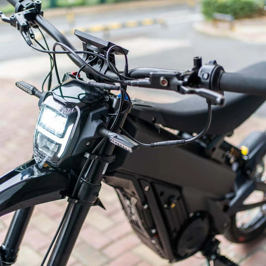 KTX-006483 Talaria XXX Electric Dirt Bike 60V 6500W with Long Range 40Ah Lithium Battery for Off-Road Adventure