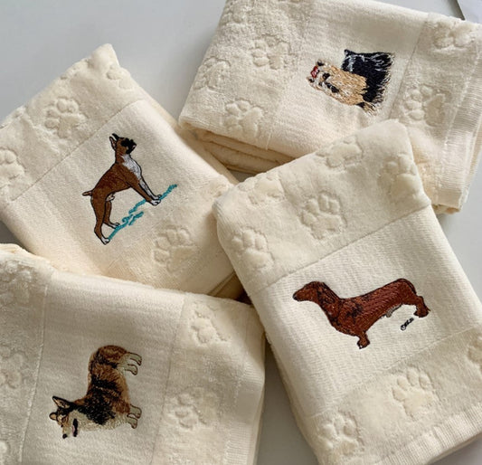 KTX-060307 Cotton Dog Embroidery Water Absorbent Towel, Soft and Comfortable 62cm x 40cm