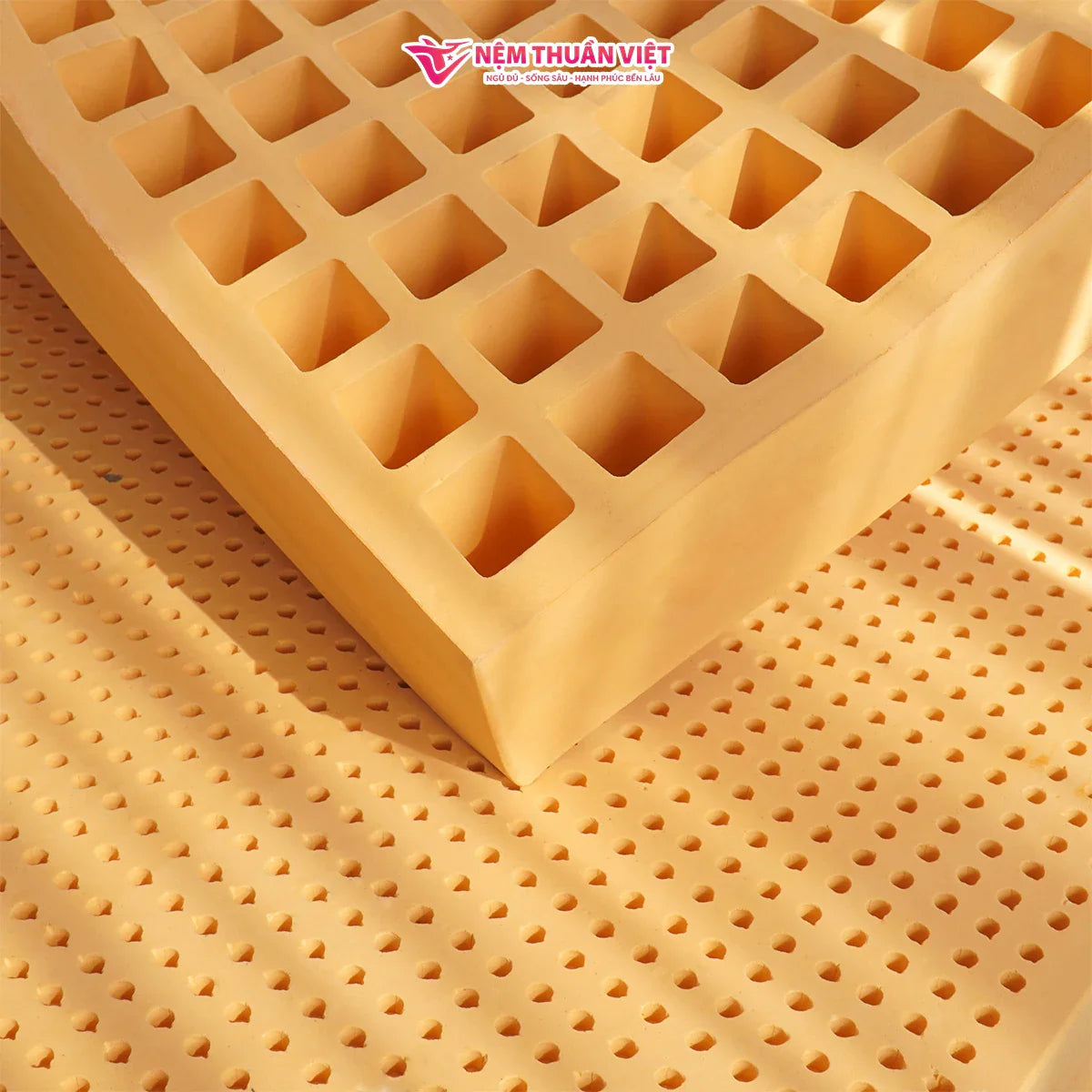 KTX-458259 Luxury Queen Size Memory Foam Mattress with Natural Latex - Titan Grey