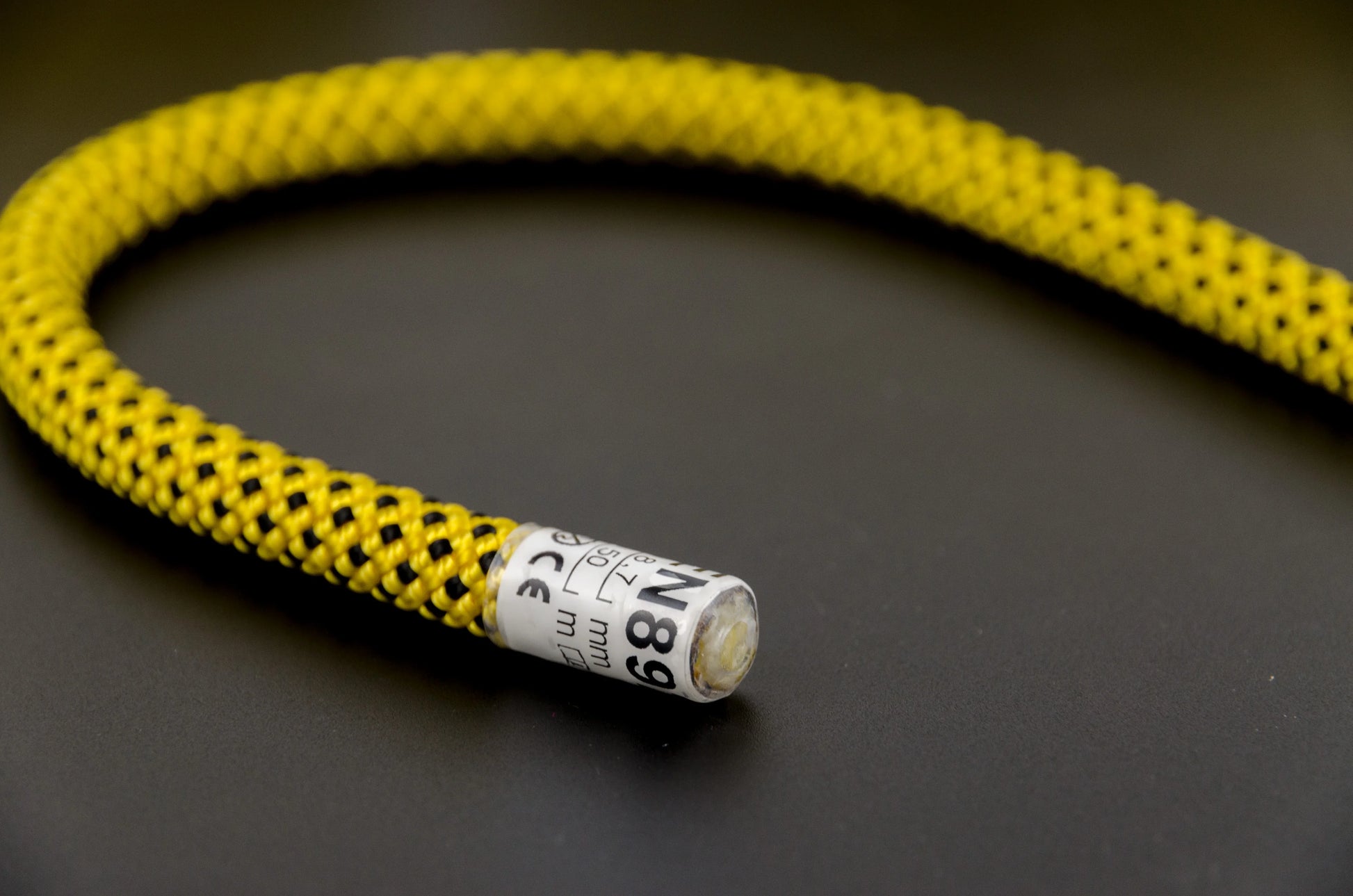 KTX-109331 Dynamic Nylon Climbing Rope 8.7mm for Outdoor Sports and Safety Activities