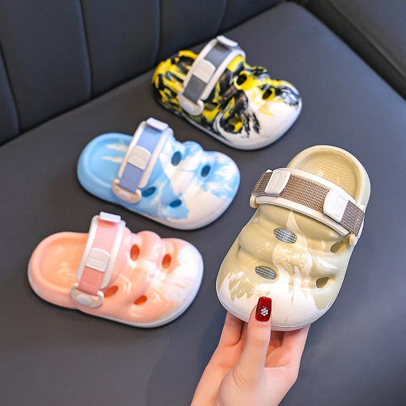 KTX-689619 Summer Wholesale Cute Leather Casual Shoes with Stock Availability Soft Sole Non-Slip Cartoon Baby Buckle Toddler Sandals