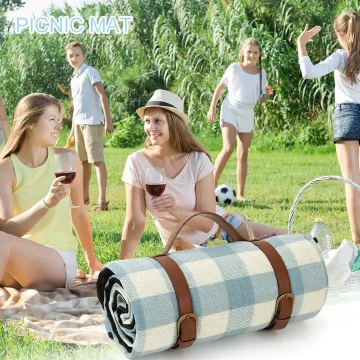 KTX-644307 Extra Large Waterproof Picnic Blanket with Vegan Leather Strap and Logo for Camping and Outdoor Use