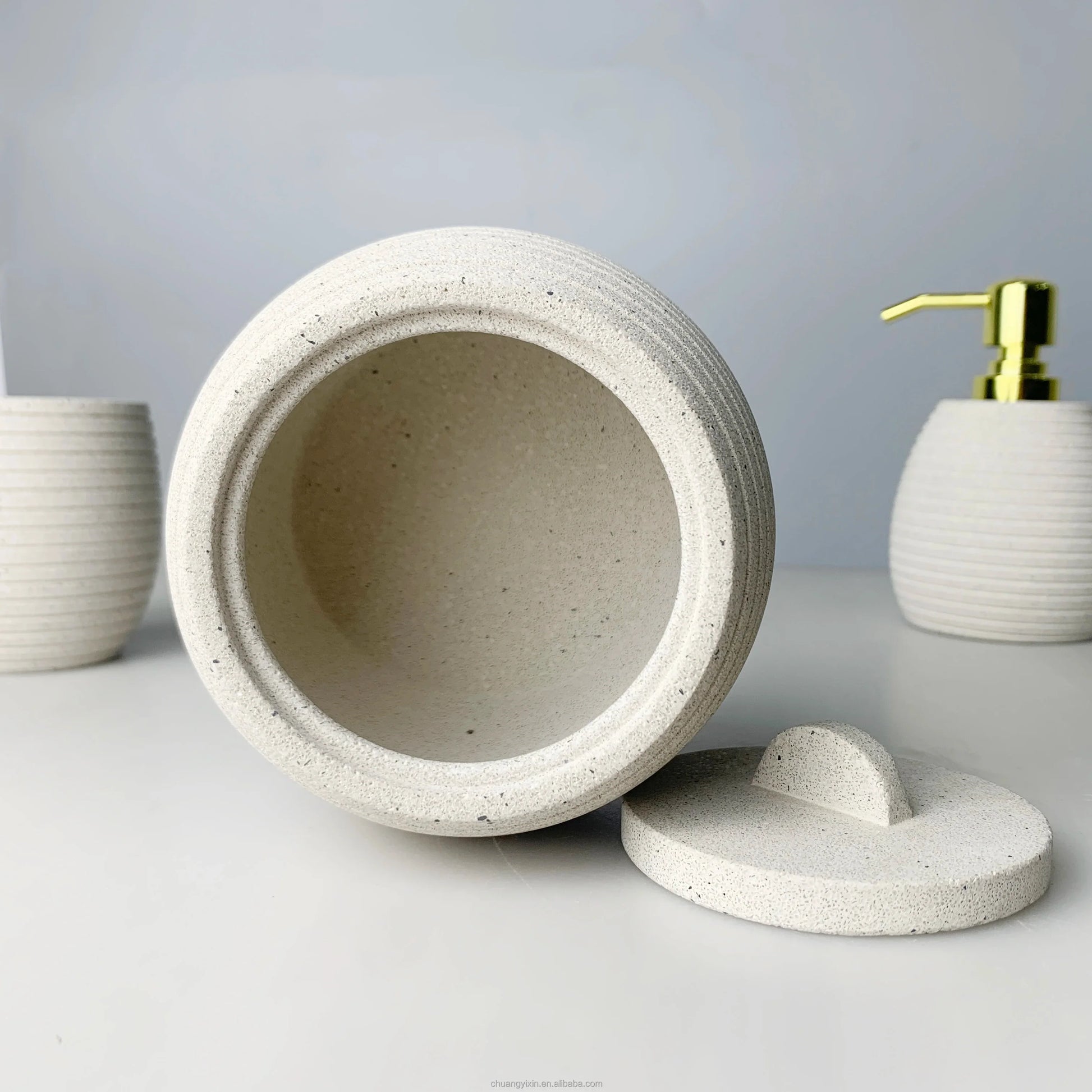 KTX-661331 Modern Cement Lotion Bottle and Storage Jar with Lid for Bathroom Accessories