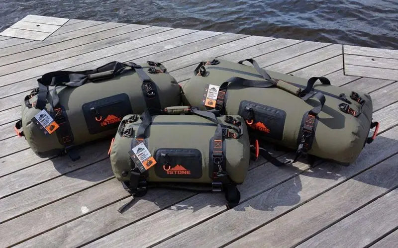KTX-371475 Waterproof Dry Backpack with Adjustable Straps and Emergency Whistle, Ideal for Outdoor Activities