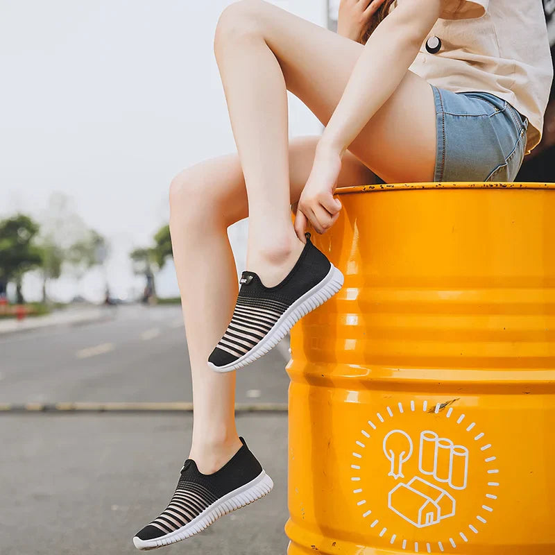 KTX-900883 5577 New Light Plus Size Loafers Sneakers Breathable Casual Walking & Summer Running Shoes Slip-On Style