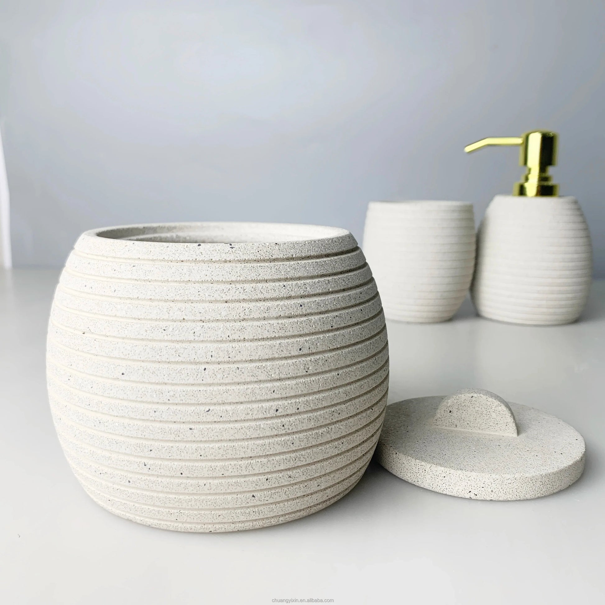 KTX-661331 Modern Cement Lotion Bottle and Storage Jar with Lid for Bathroom Accessories