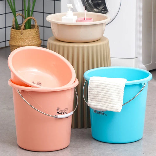 KTX-857939 Round PP Plastic Bucket with Lid for Bathroom and Washroom Use