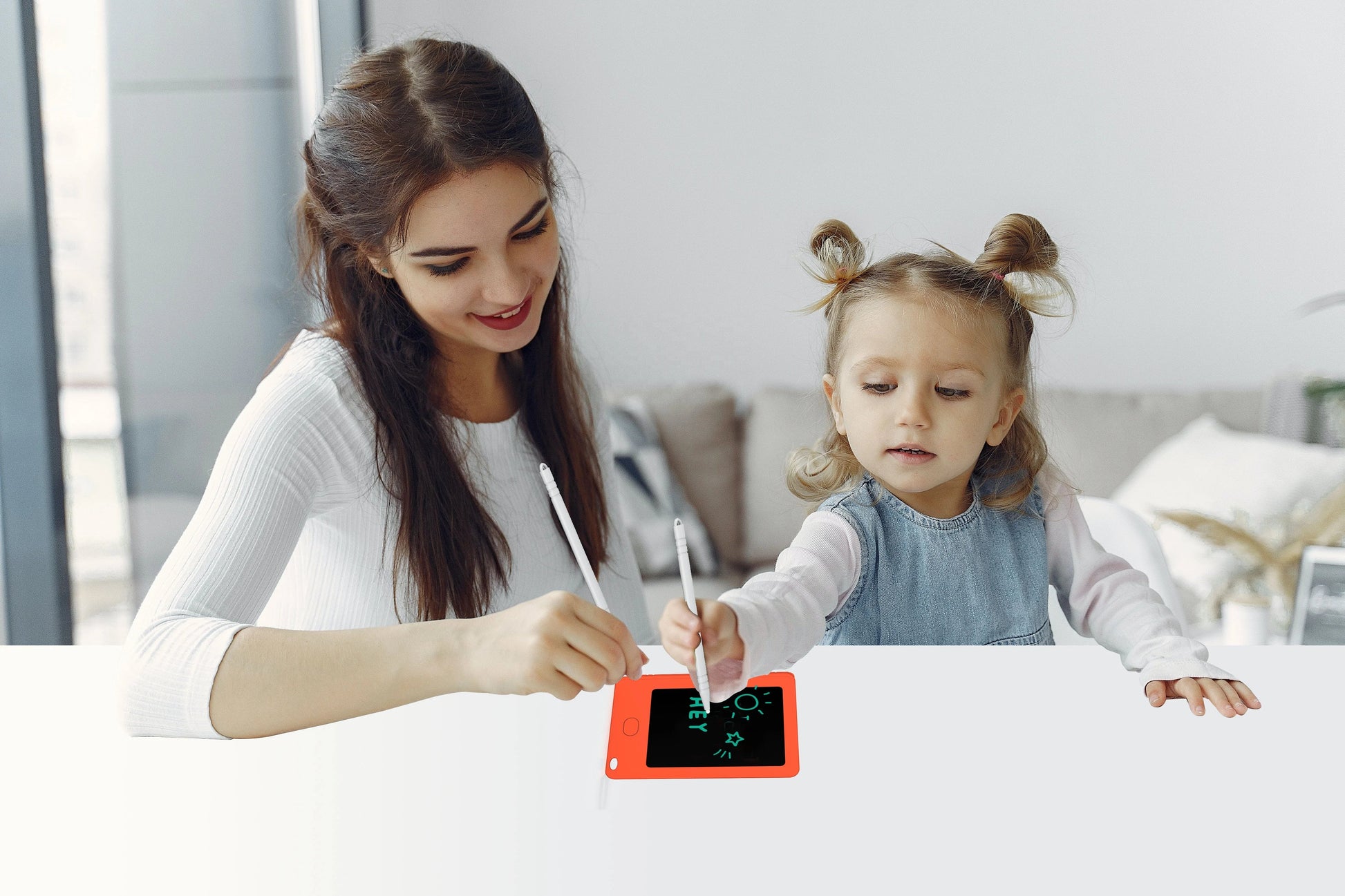 KTX-763795 4.4-Inch Magnetic Drawing Board Art Kit for Children - Ideal School Gift