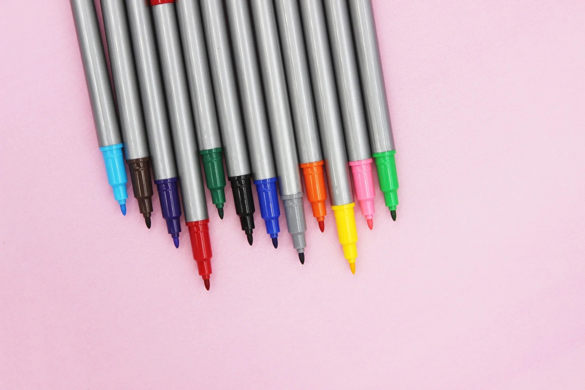 KTX-158163 Dual Tip Felt Tip Markers - Assorted Colours for Art, School and Office Use