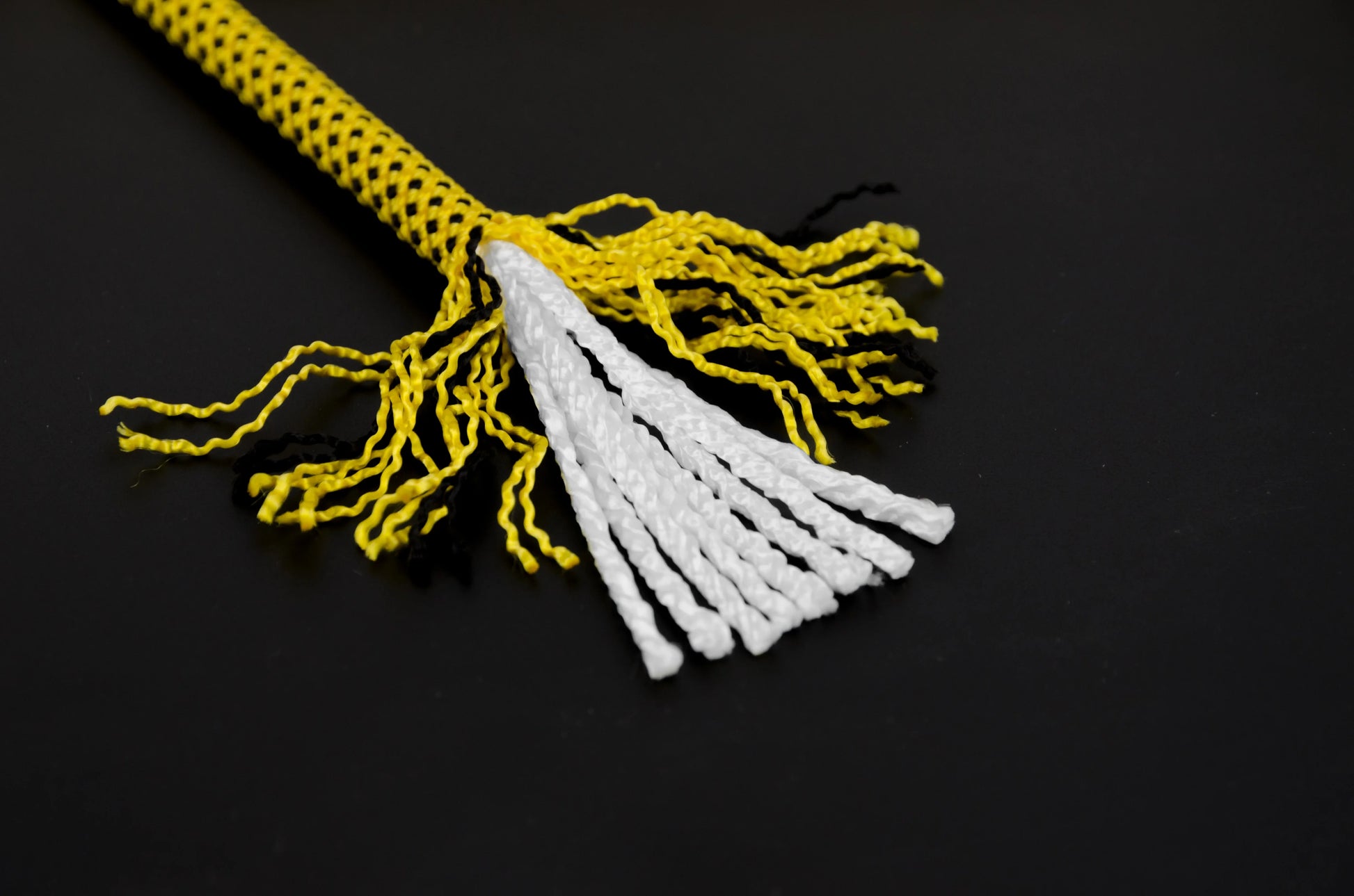 KTX-699155 8.7mm Nylon Dynamic Climbing Rope for Outdoor Sports and Safety Activities