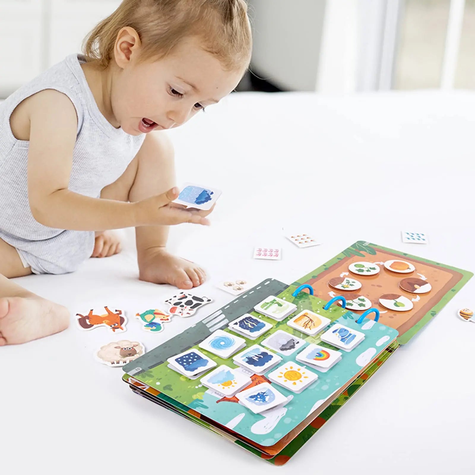 KTX-099923 Early Learning Montessori Busy Book for Toddlers, Activity Book with Farm Themes, Educational Interactive Toy