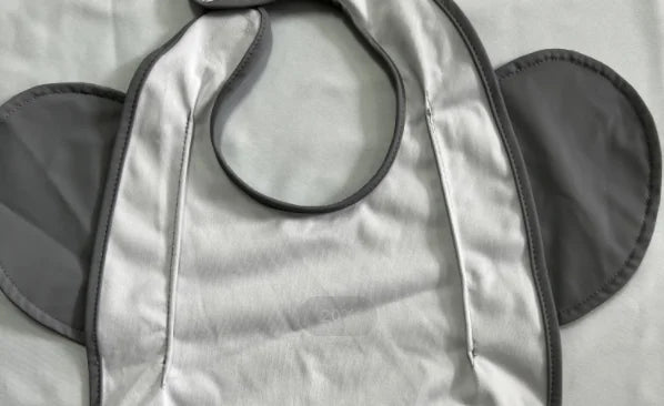 KTX-818387 Wholesale Food Grade Silicone Eating Bibs Baby Feeding Bibs