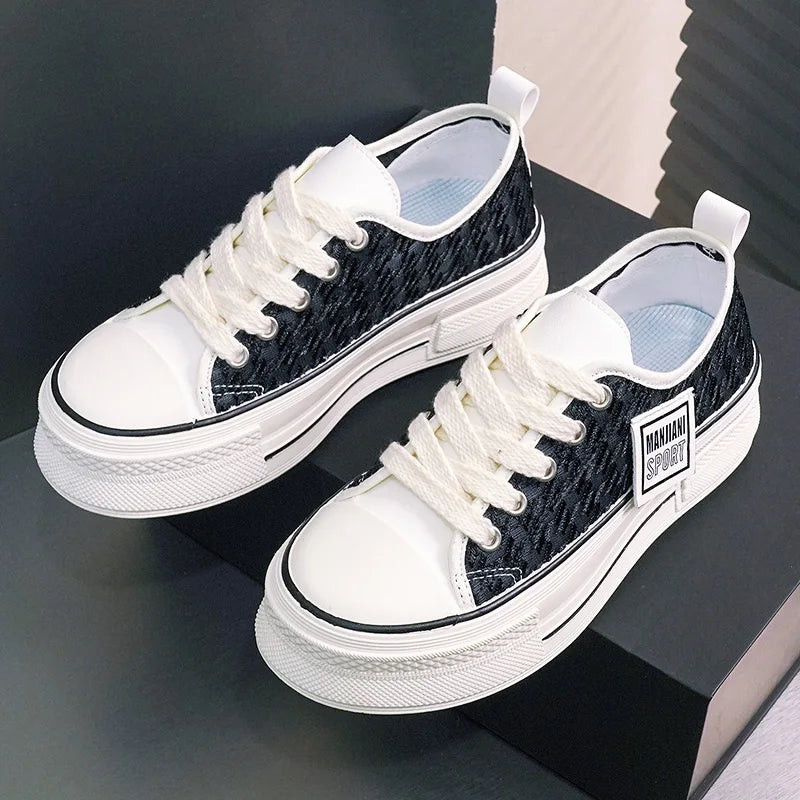 KTX-638739 XK901New Mesh Breathable Board Shoes for Women Summer Fashion Thick Sole Elevated Shoes Versatile Anti slip Sports Shoes