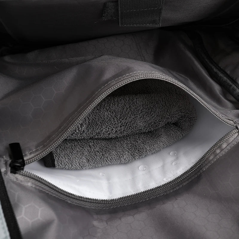 KTX-684691 Lightweight Waterproof Laptop Backpack with USB Charging and Dry Wet Separation Compartments