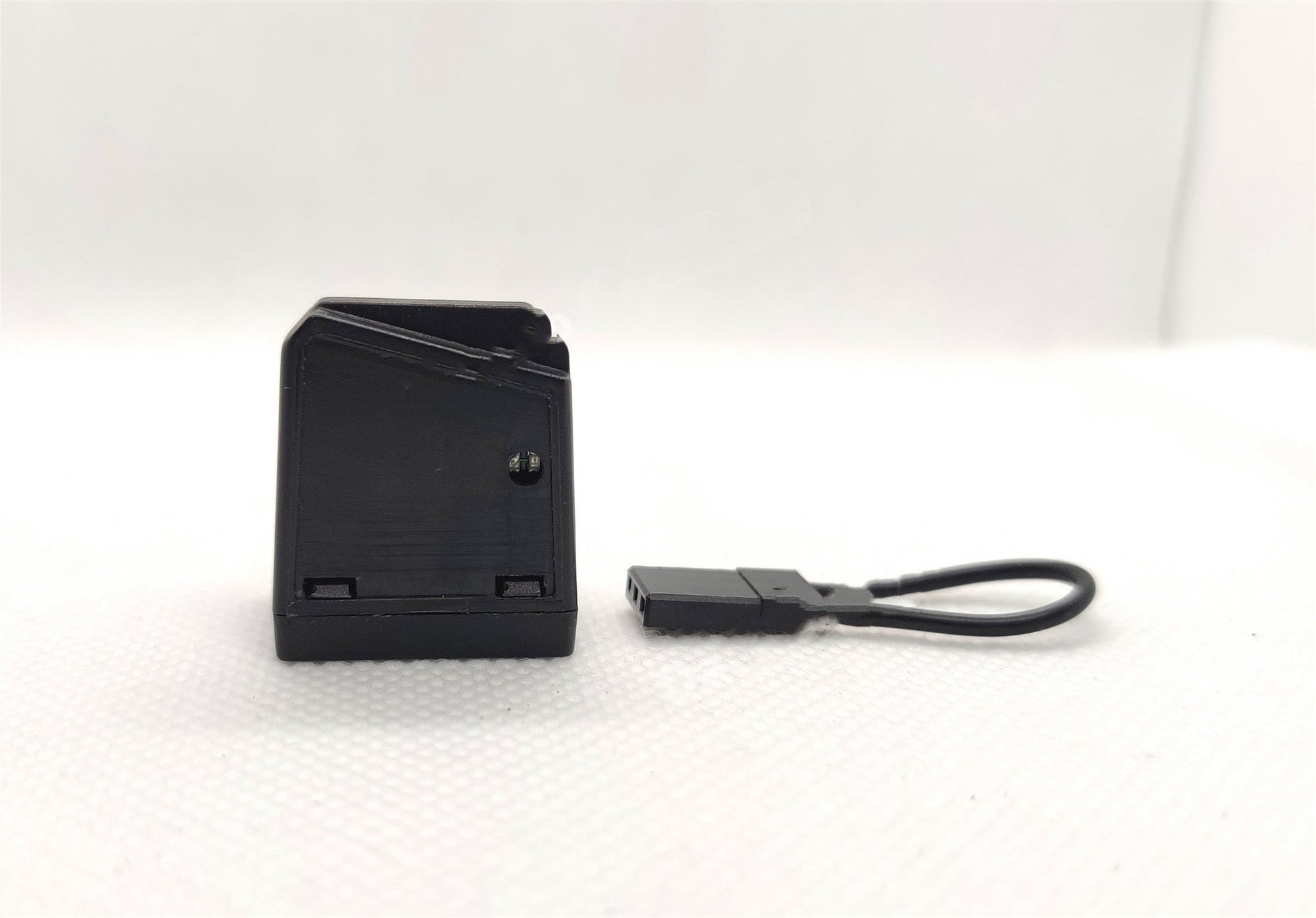KTX-796115 Sanwa 2.4GHz FH3/FH4 Micro Ground Receiver with High-Performance CPU and Failsafe Function