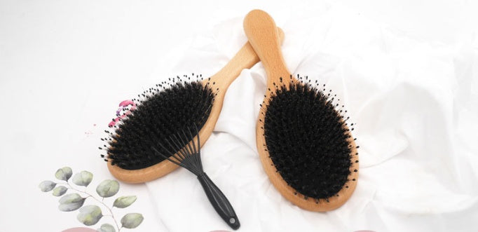 KTX-533715 Beech Wood Bristle Hair Comb for Effortless Styling and Scalp Care