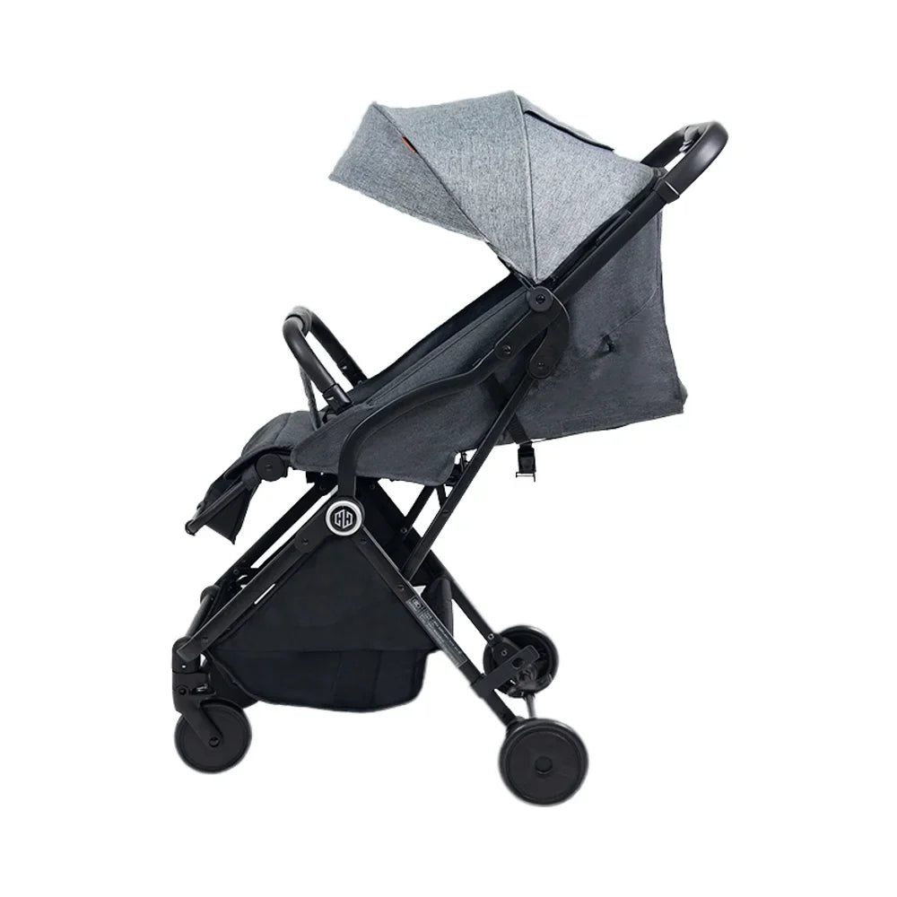 KTX-877971 Lightweight Folding Red Stroller for Toddlers with 4 Wheels and Comfortable Design