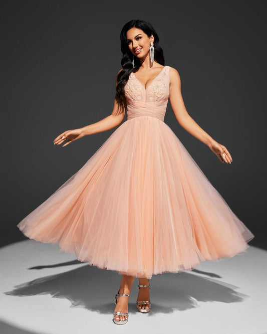 KTX-364243 Elegant Orange Evening Dress with Timeless Design and Flattering Fit
