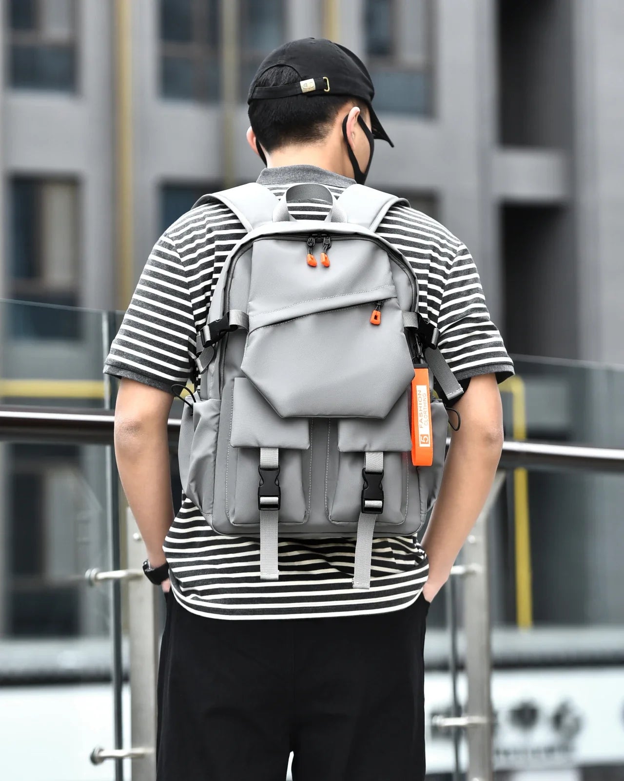 KTX-772947 Large Capacity 17 Inch Polyester Travel Backpack for Men and College Students