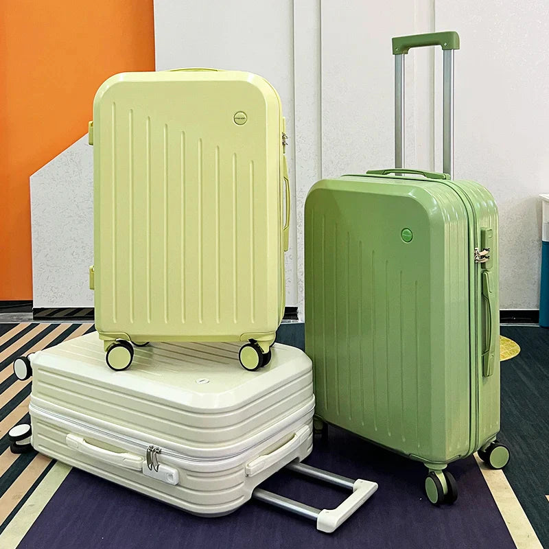 KTX-228563 3-Piece Medium Travel Suitcase Set with USB Port - 20 Inch Spinner Luggage and Trolley Bag