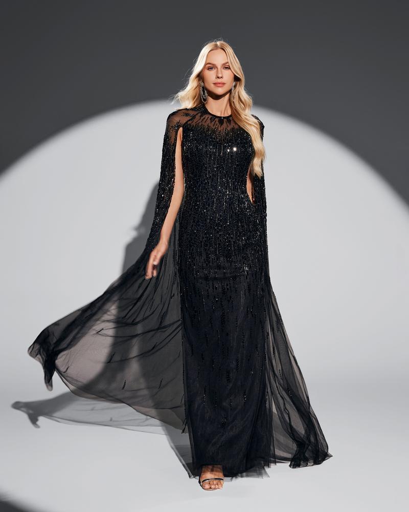 KTX-593619 Sophisticated Black Evening Dress for Women - Elegant Nightwear with Timeless Style