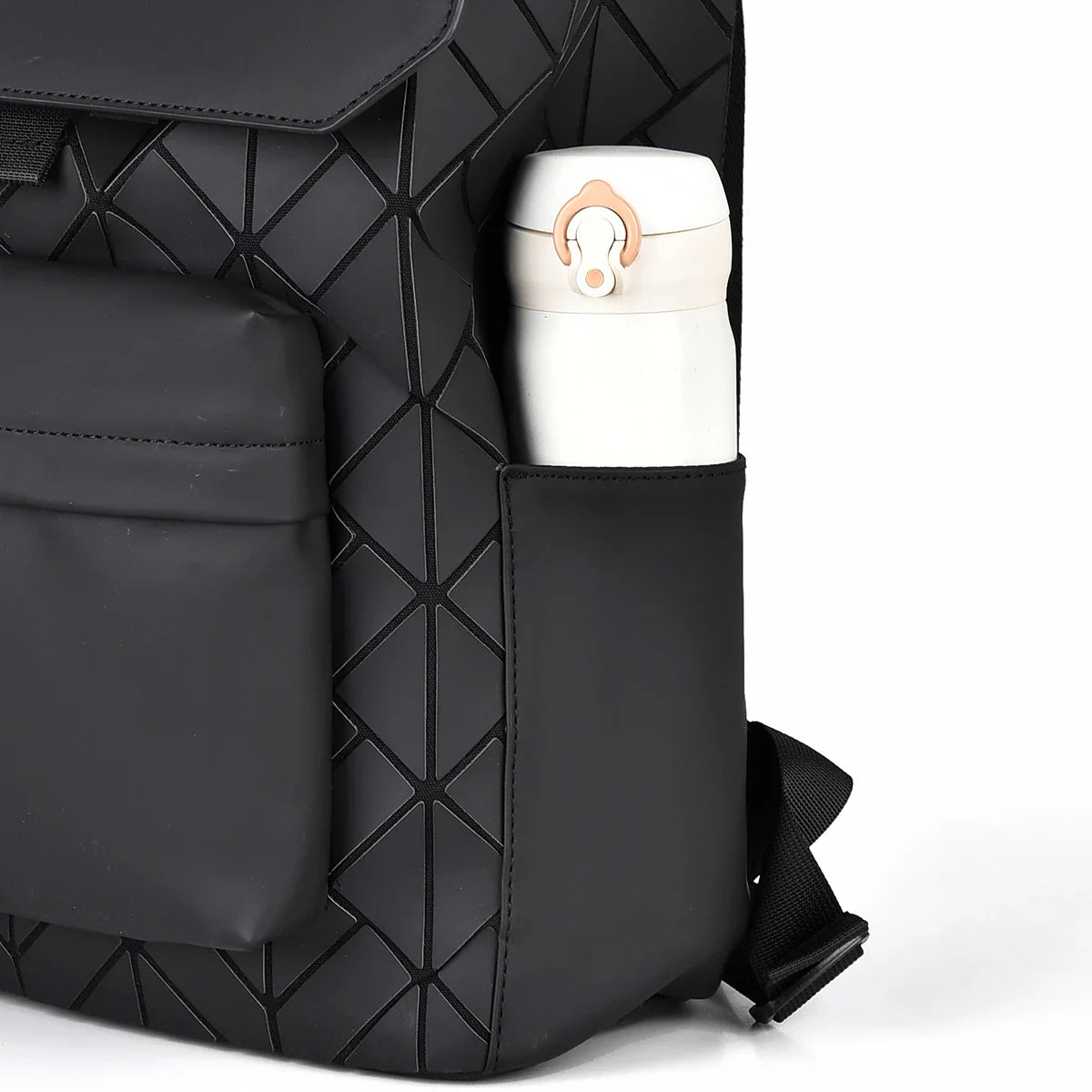 KTX-864339 Casual Clamshell Laptop Backpack with High Capacity, Waterproof Design and Breathable Shoulder Straps for Outdoor Use