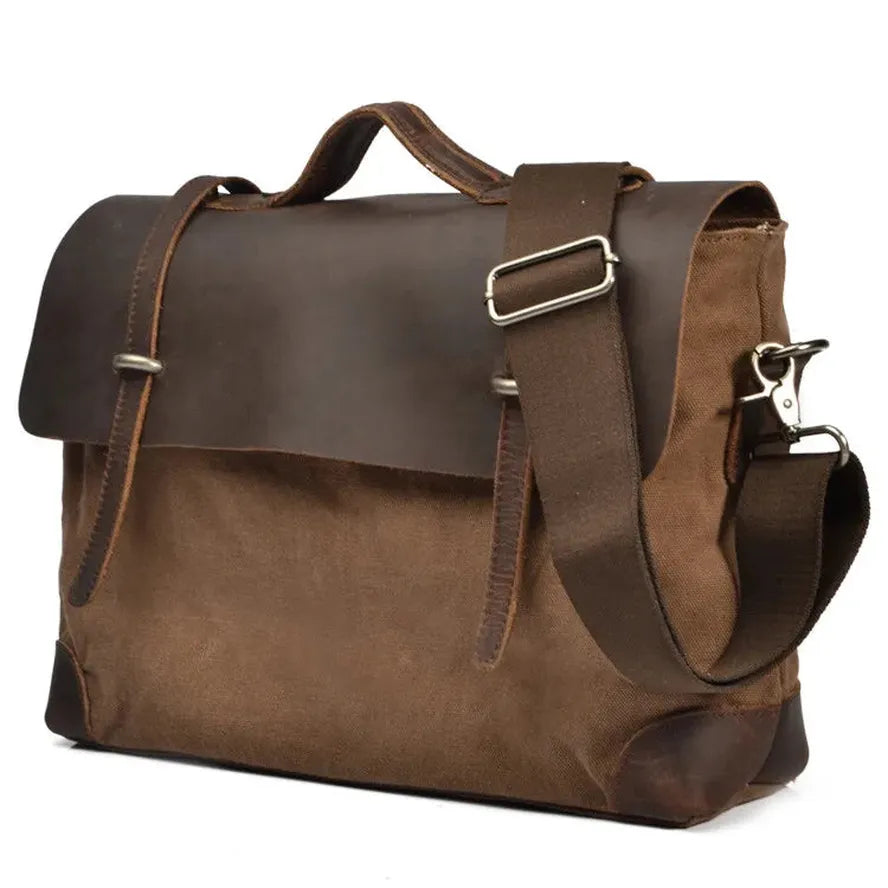KTX-023571 Retro Leather Large Capacity Messenger Bag for 13-15 Inch Laptops в with Eco-Friendly Materials