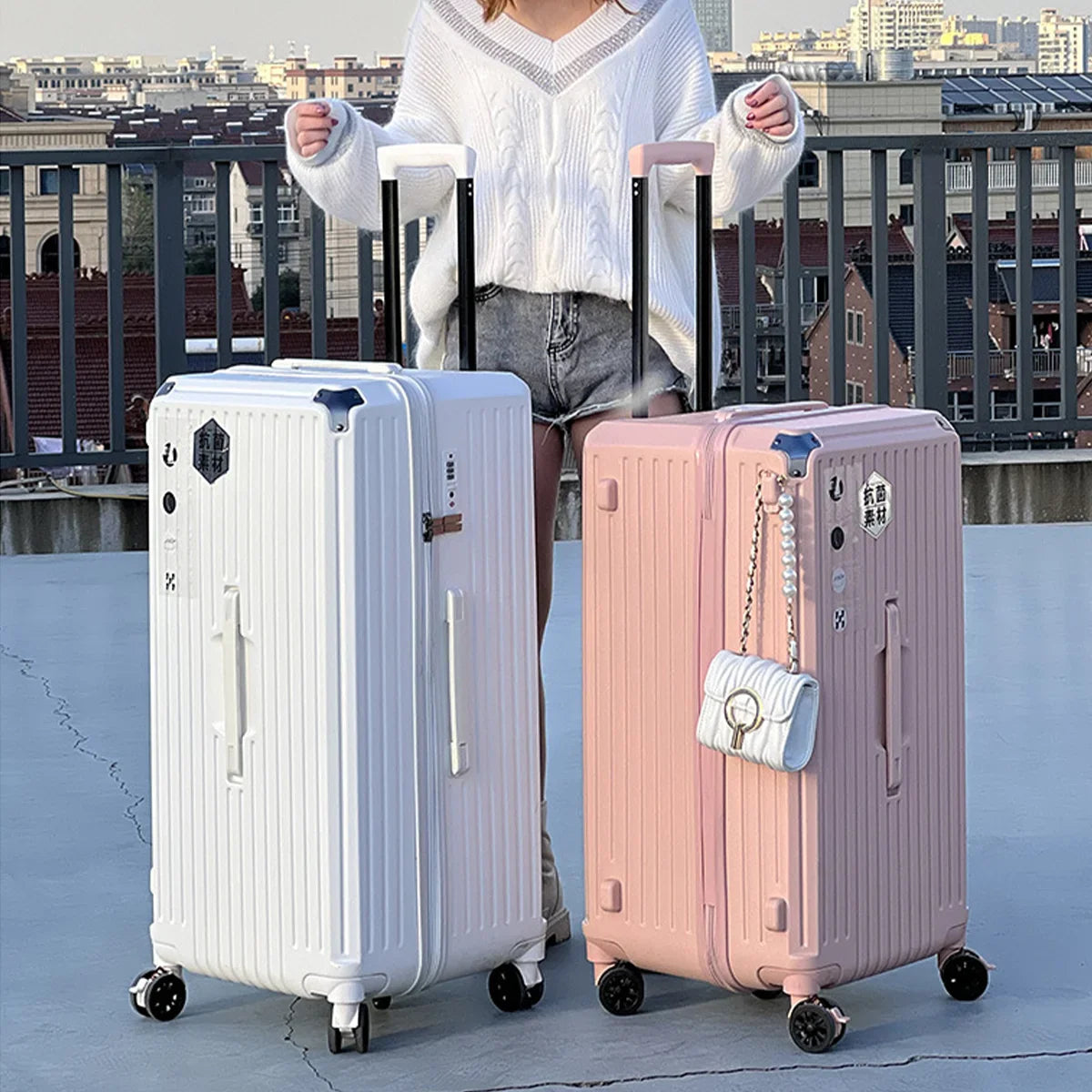 KTX-619475 Durable Water-Resistant Trolley Luggage with Cup Holder Hook