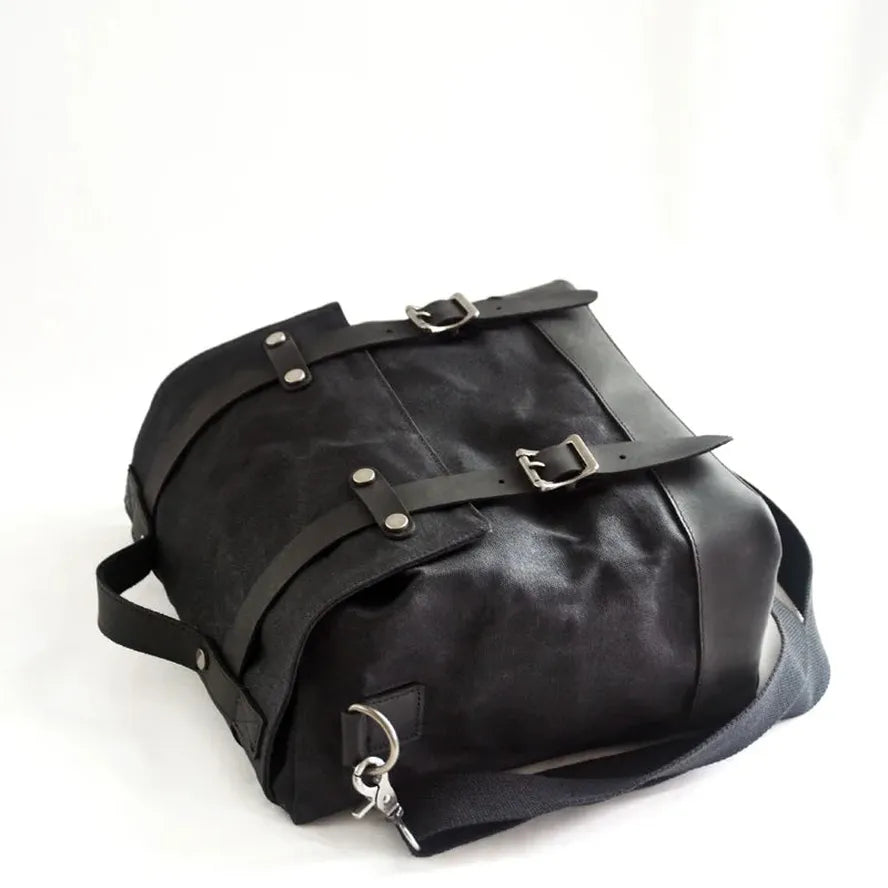 KTX-958995 Retro Waterproof Canvas and Cowhide Splicing Motorcycle Backpack