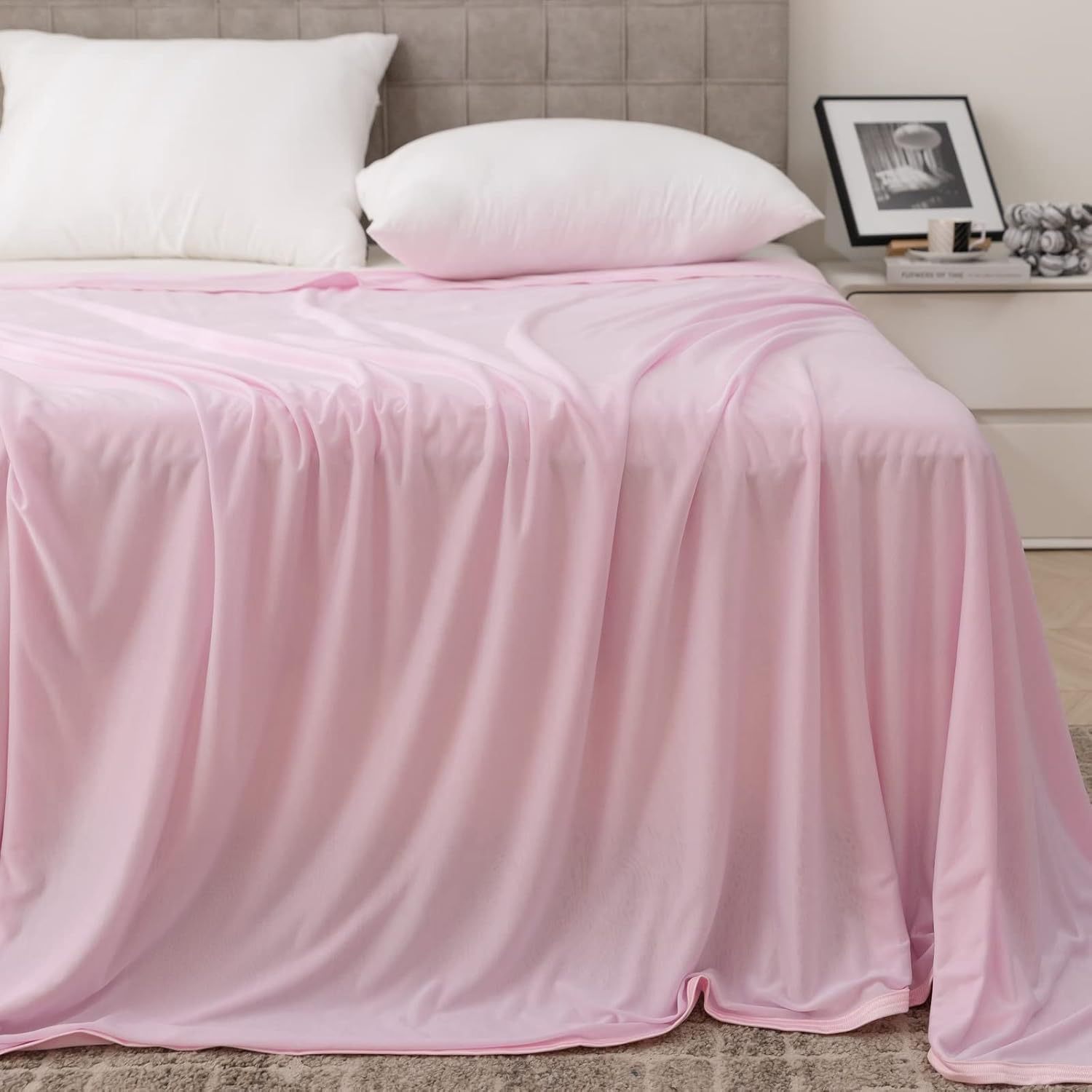 KTX-003411 Cool Silk Summer Nap Blanket - Soft Polyester Fiber, Simple Design, 50x60in & 60x80in Sizes