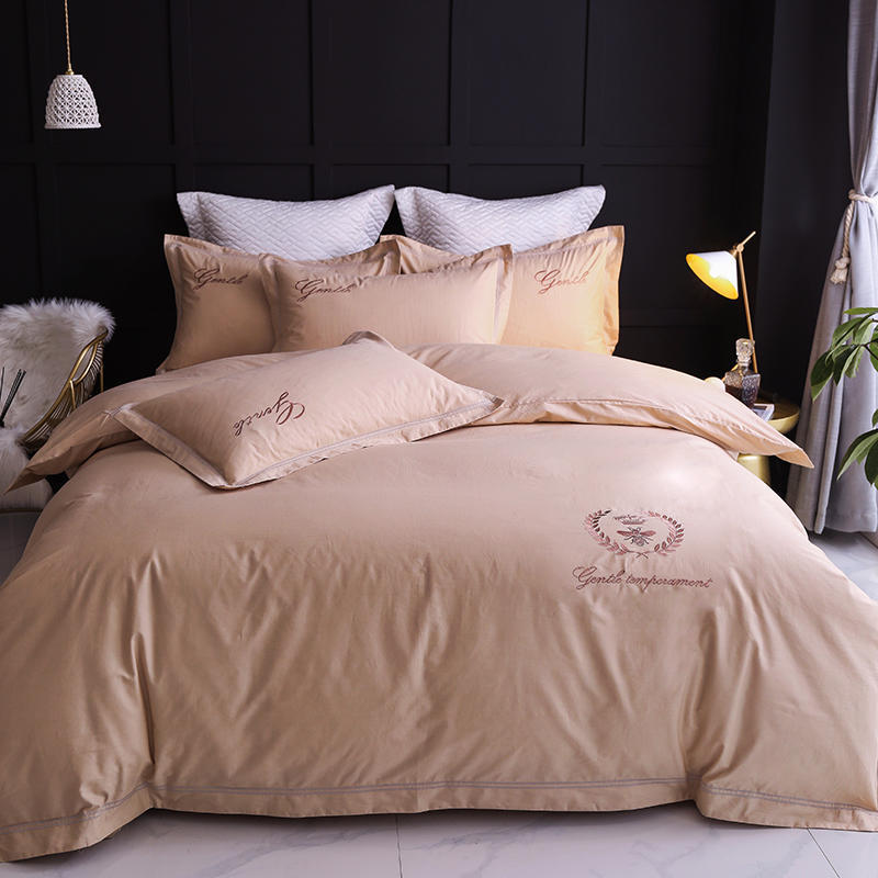 KTX-005715 Cotton Duvet Cover Set, Four-Piece Bedding for Various Bed Sizes with Elegant Floral Designs