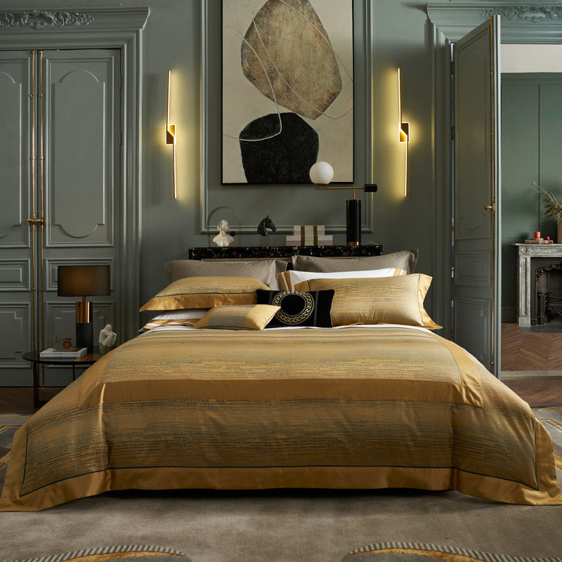 KTX-008019 Cotton Four-Piece Bedding Set with Geometric Pattern for Queen and King Size Beds