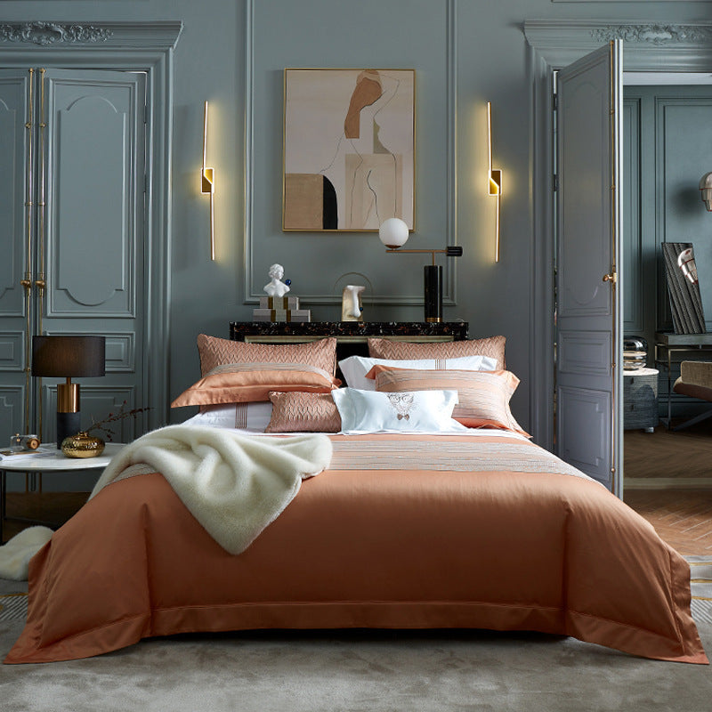 KTX-008019 Cotton Four-Piece Bedding Set with Geometric Pattern for Queen and King Size Beds