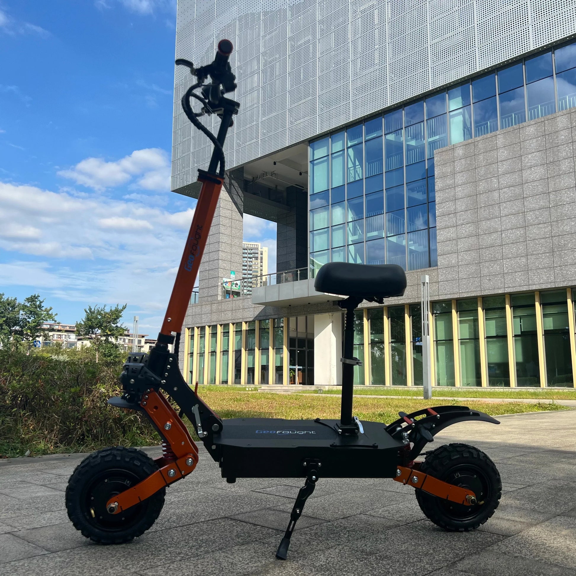 KTX-017107 60V 6000W Dual Motor 11-Inch Off-Road Electric Scooter, 50 Mile Max Speed, Foldable, 30Ah Battery, 200 kg Load