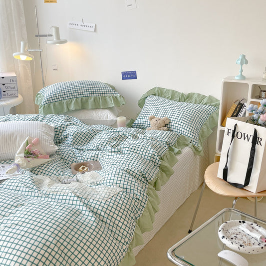 KTX-029267 French Light Luxury Princess Cotton Four-Piece Bedding Set with Vintage Floral Lace Designs