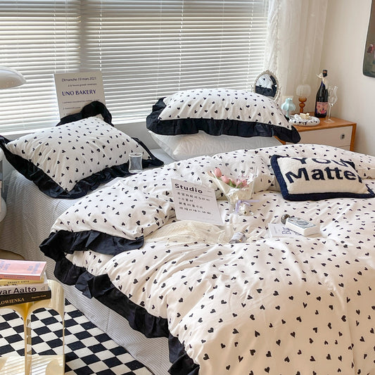 KTX-029267 French Light Luxury Princess Cotton Four-Piece Bedding Set with Vintage Floral Lace Designs