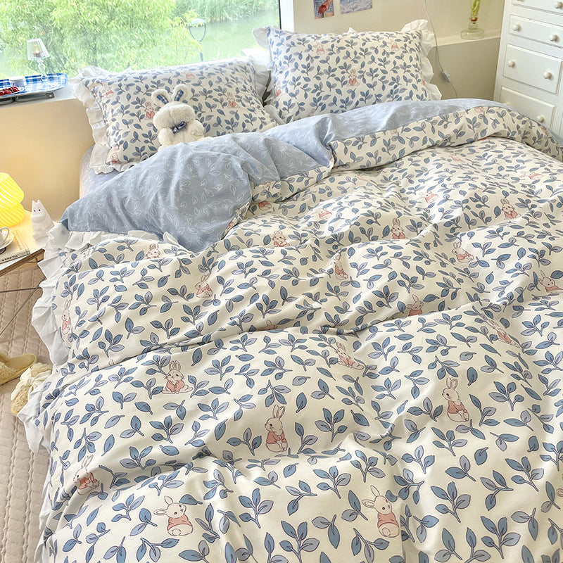 KTX-034707 Cartoon-Themed Cotton Summer Bed Set - Three-Piece Bedding Ensemble with Lace Designs