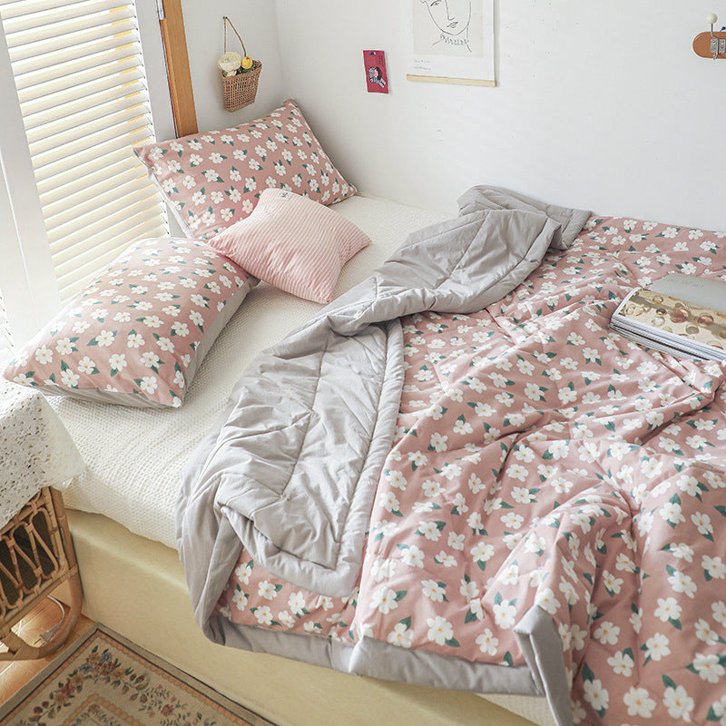 KTX-037331 Japanese Style Floral Cotton Air Conditioner Quilt with Pillow Pair, Available in Multiple Sizes