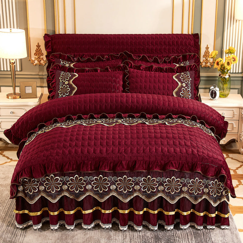 KTX-039635 Crystal Velvet Quilted Four-Piece Duvet Cover and Bed Skirt Set