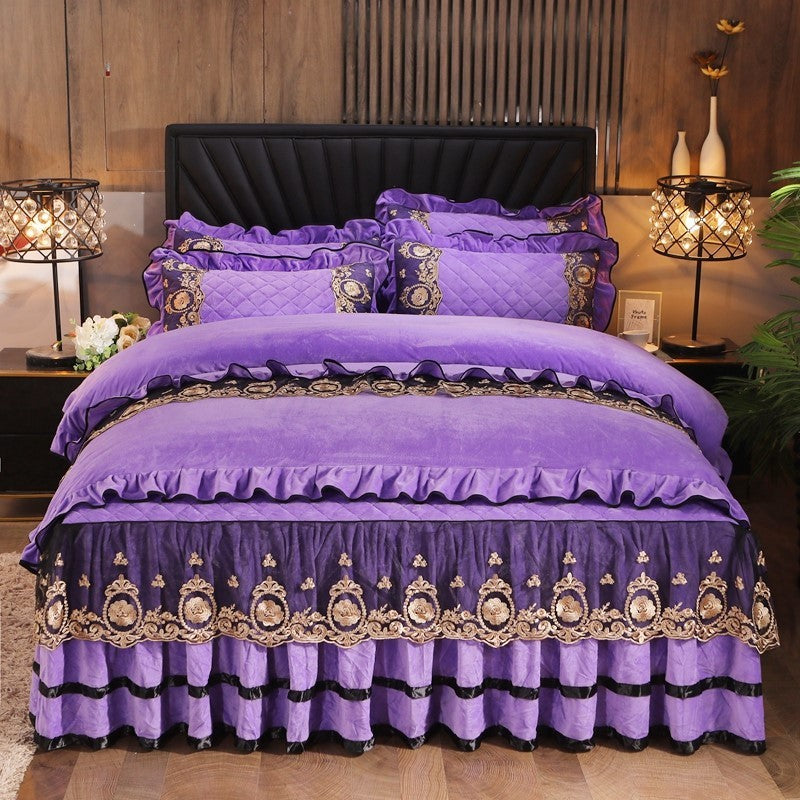 KTX-044883 Lace Edge Polar Fleece Bed Skirt with Pillowcases for Luxurious Bedding Decor