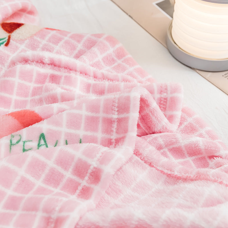 KTX-048531 Peach Pattern Flannel Thermal Blanket for Cozy Comfort