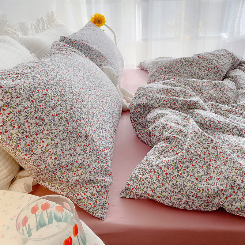 KTX-058579 Floral Print Cotton Bedding Set in Various Sizes with Pillowcases and Quilt Covers