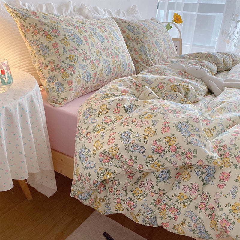 KTX-058579 Floral Print Cotton Bedding Set in Various Sizes with Pillowcases and Quilt Covers