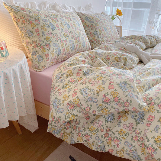 KTX-058579 Floral Print Cotton Bedding Set in Various Sizes with Pillowcases and Quilt Covers