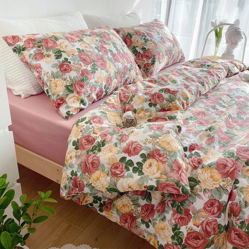 KTX-058579 Floral Print Cotton Bedding Set in Various Sizes with Pillowcases and Quilt Covers