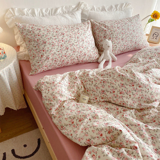 KTX-058579 Floral Print Cotton Bedding Set in Various Sizes with Pillowcases and Quilt Covers