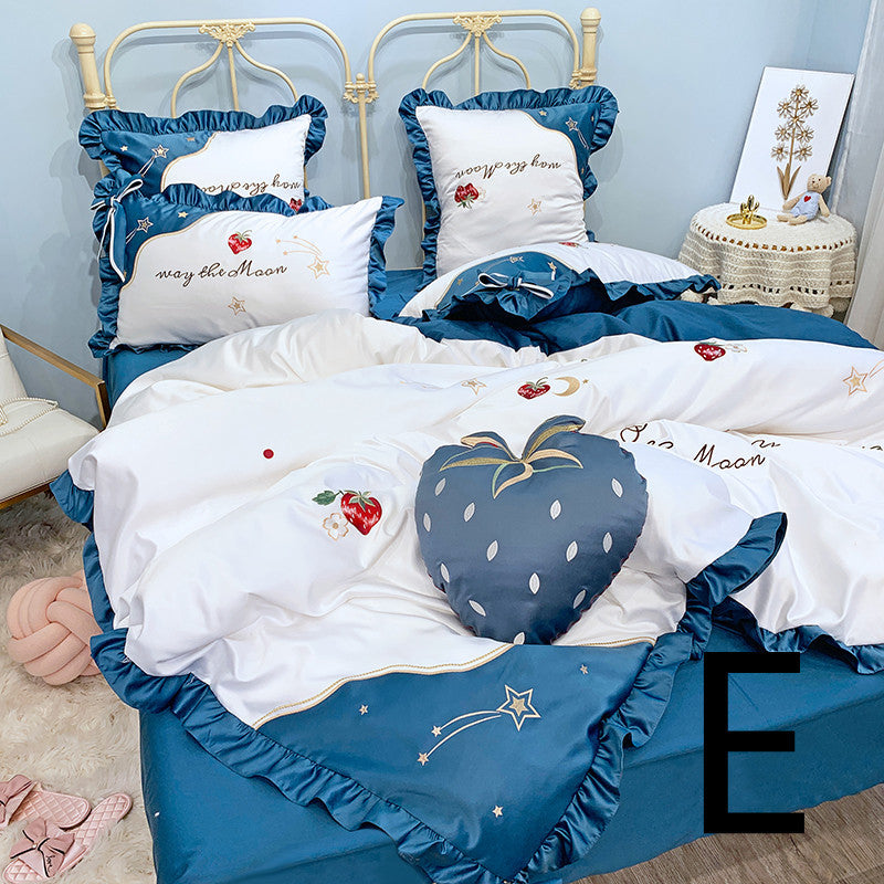 KTX-061715 Cotton Strawberry Embroidery Four-Piece Duvet Cover Bedding Set